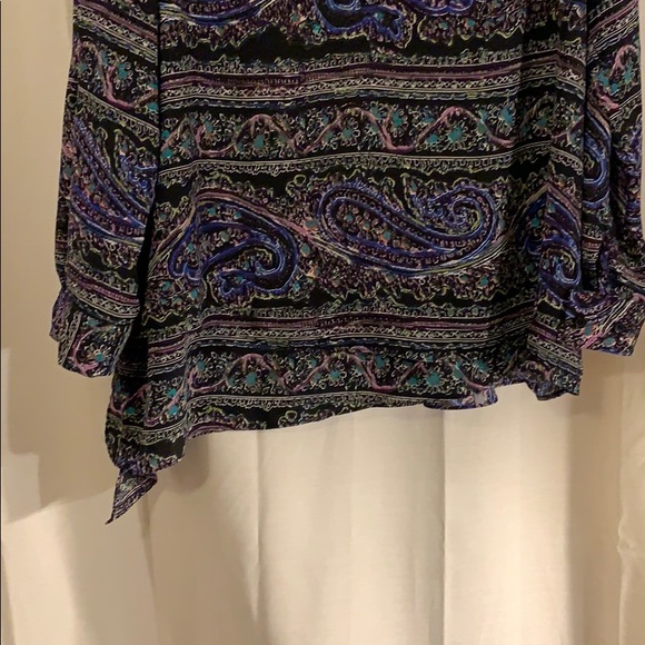 NWT Express Long sleeve tunic. Black w/multi color design XL. - Picture 5 of 11